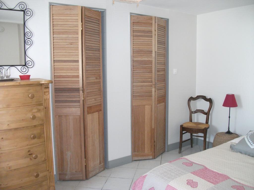 La Clef Du Four Bed & Breakfast Plesder Exterior photo